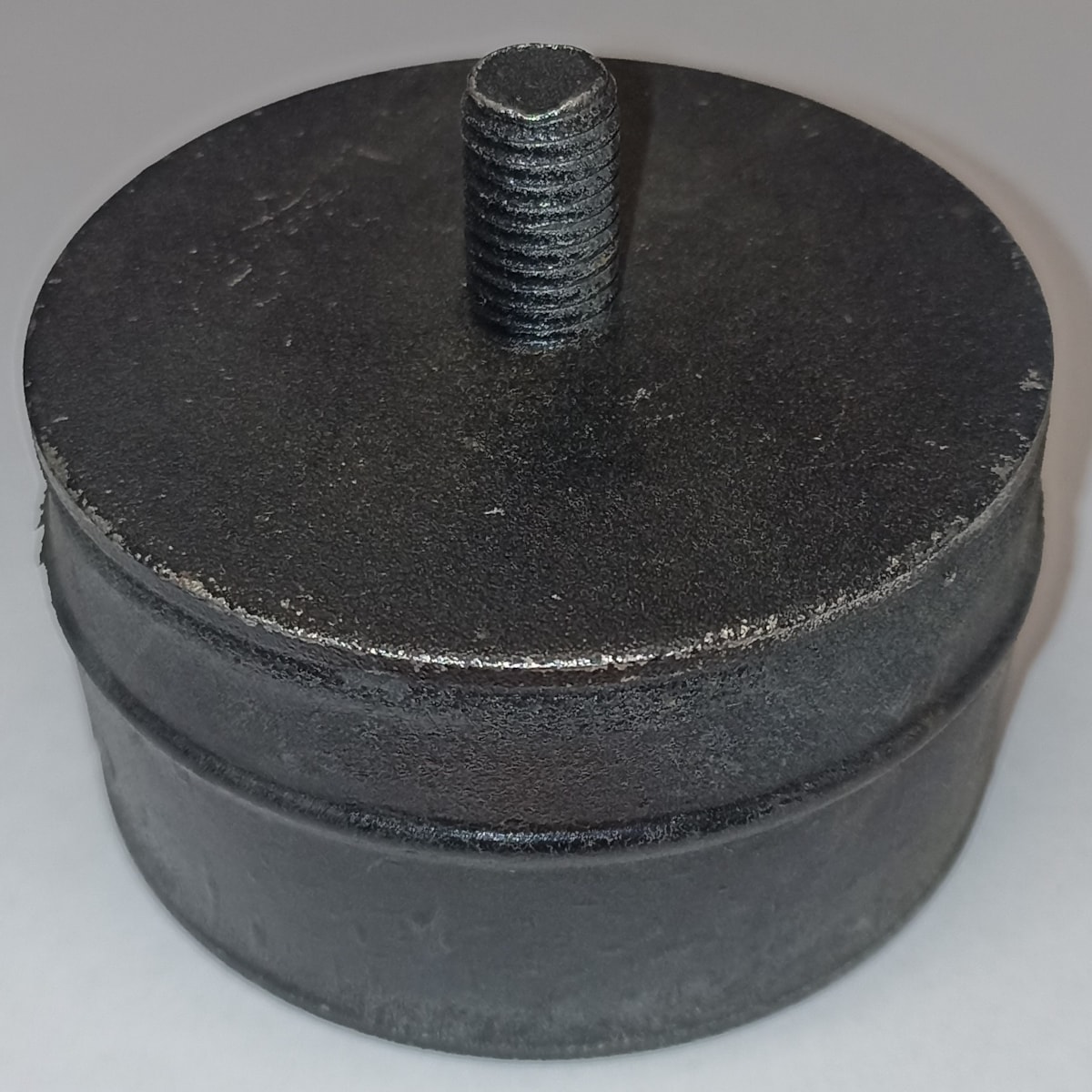 Výměna silentbloků kabiny u JCB 3CX: Kdy to udělat a jak poznat, že kabina má vůli