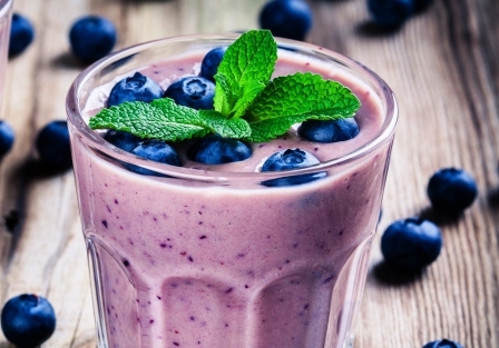 Čučoriedkové smoothie s chia semienkami