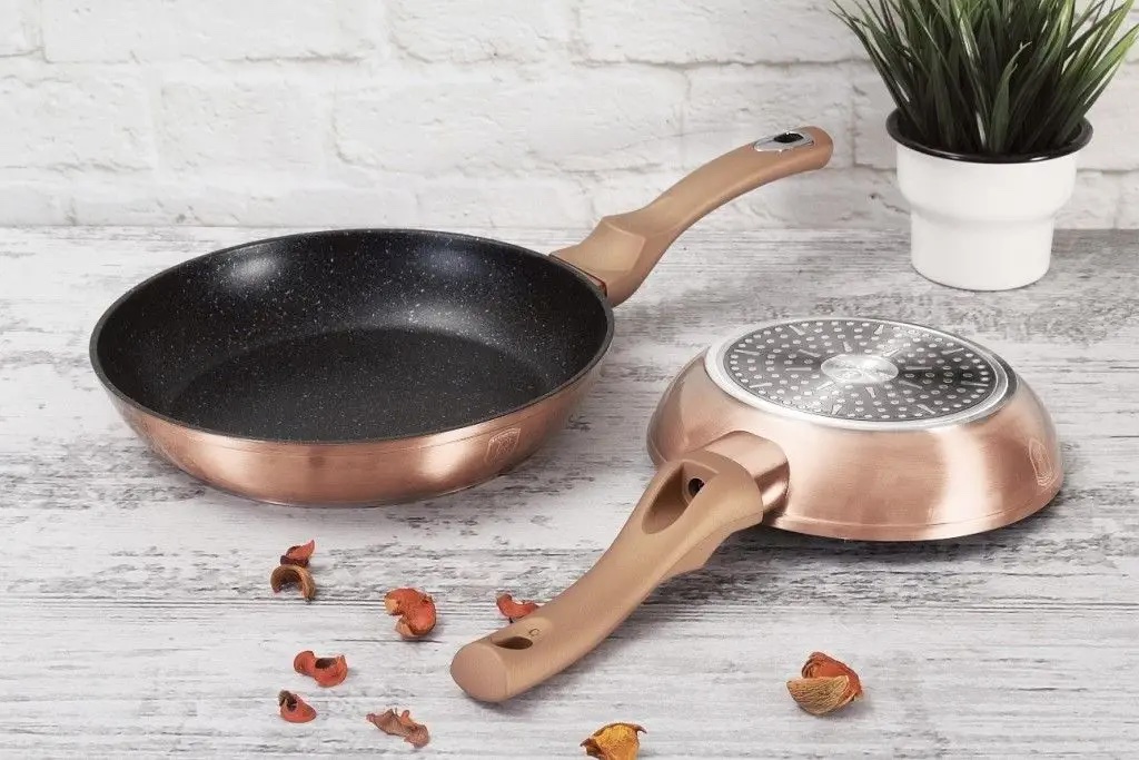 Nepriľnavá sada hrncov 18 ks, Rose Gold Edition BerlingerHaus