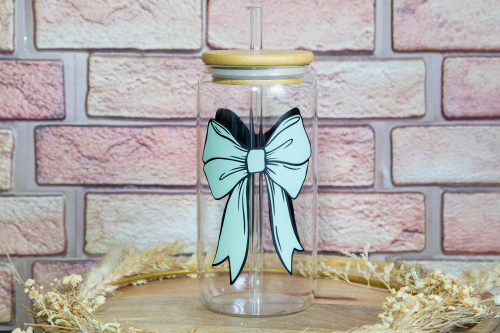  Originální sklenice na nápoje s vinylovým polepem ve vlastním designu KudrnkaART. Objem 500 ml (3)