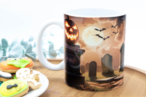  Pro radost sobě nebo vašim nejbližším – originální hrnek se strašidelným Halloweenským motivem ve vlastním designu KudrnkaARTPro radost sobě nebo vašim nejbližším – originální hrnek se strašidelným Halloweenským motivem ve vlastním designu KudrnkaART (3)