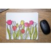Klasická podložka pod myš v originálním designu KudrnkaART. Motiv: barevné tulipány