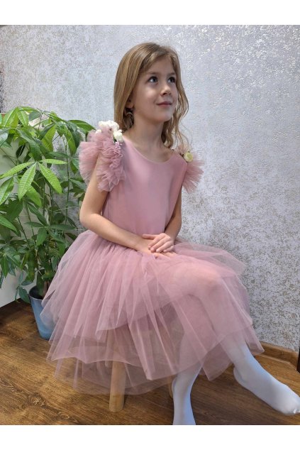 dievcenske saty tylove pudrovo ruzove
