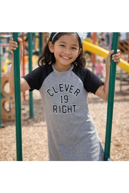 sportove dievcenske saty sve