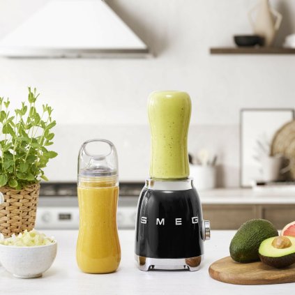 Smoothie-Maker 50'S STYLE PBF01BLEU, schwarz, Smeg