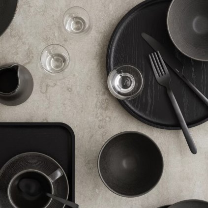 Serviertablett OKU 27,5 cm, schwarz, Holz, Blomus