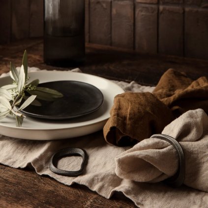 Serviettenring FLOW 7 cm, set à 4 st, schwarz, messing, ferm LIVING