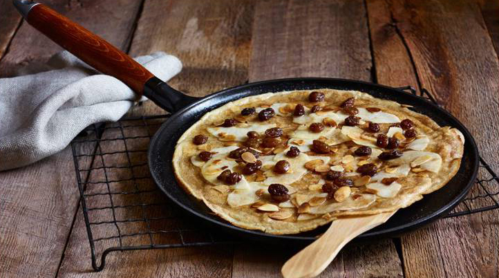 Crepes-Pfanne 28 cm, mit Crêpe-Wender und Spachtel, Holzgriff, Gusseisen, Staub