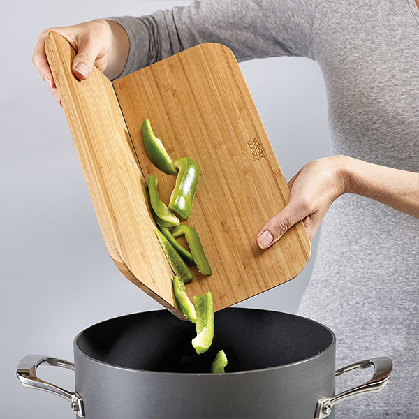 Schneidebrett CHOP2POT 33 x 27 cm, faltbar, braun, Bambus, Joseph Joseph