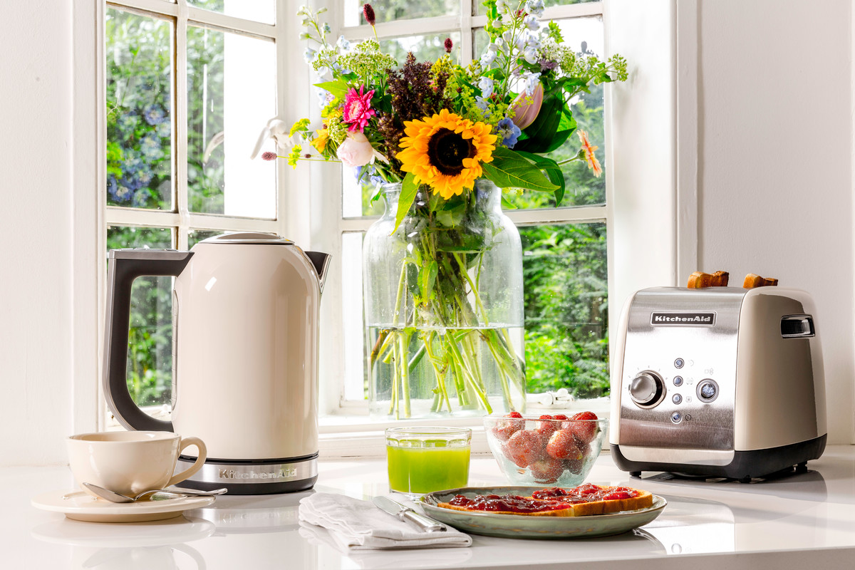 Wasserkocher mit Temperatureinstellung 5KEK1722EPT 1,7 l, Pistazie, KitchenAid