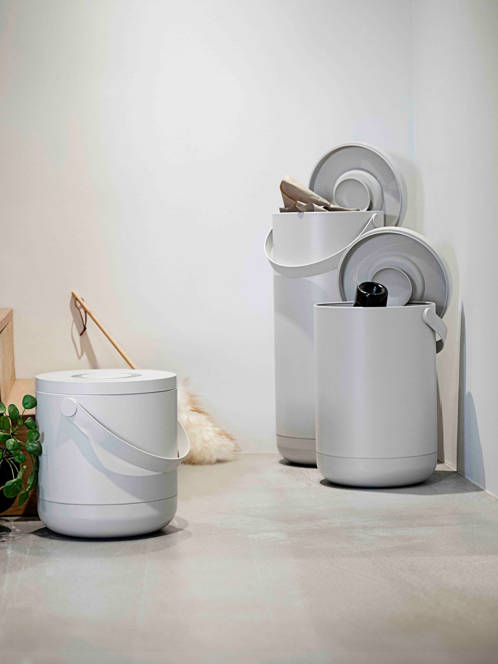 Bio Mülleimer CIRCULAR 15 l, hellgrau, Kunststoff, Zone Dänemark