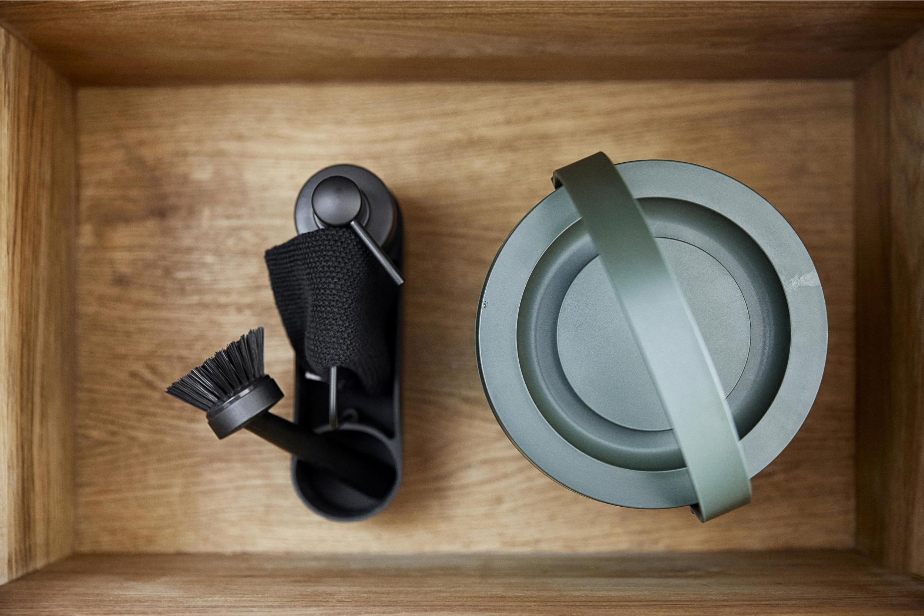 Bioabfallbehälter CIRCULAR 3 l, schwarz, Kunststoff, Zone Denmark