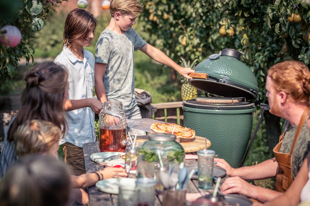 Holzkohlegrill Big Green Egg M, Keramik, Big Green Egg