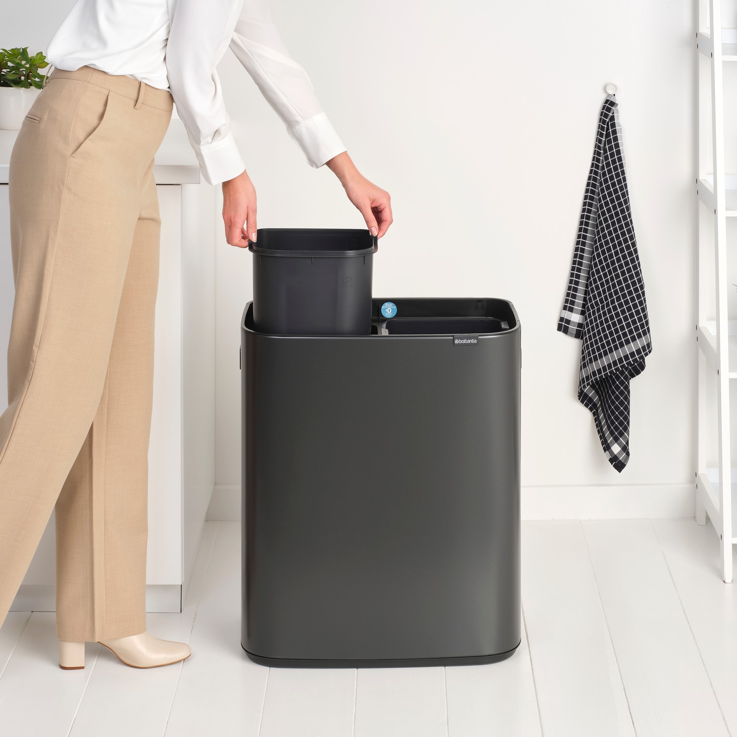 Touch Mülleimer BO TOUCH BIN 2x 30 l, Confident Grey, Stahl, Brabantia