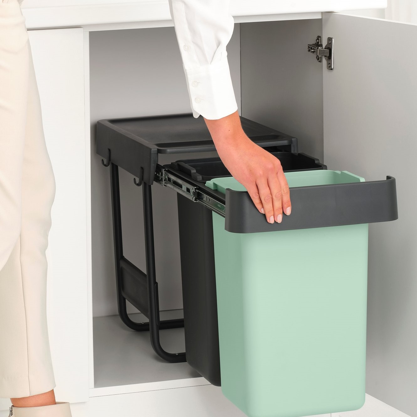 Einbaumülleimer SORT & GO 2x 15 l, dunkelgrau / jade green, Kunststoff, Brabantia