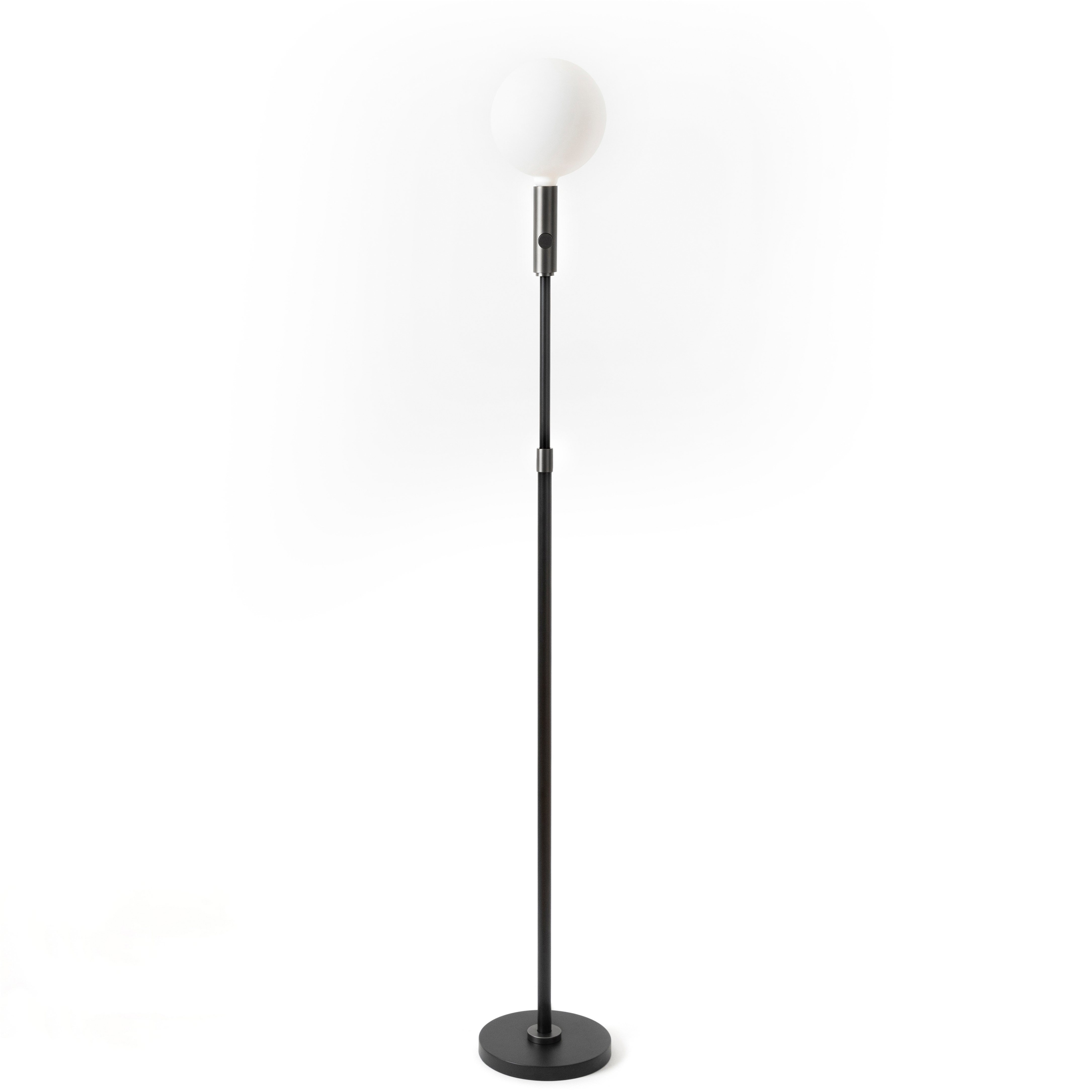 Stehleuchte POISE 170 cm, grau, stahl, Tala