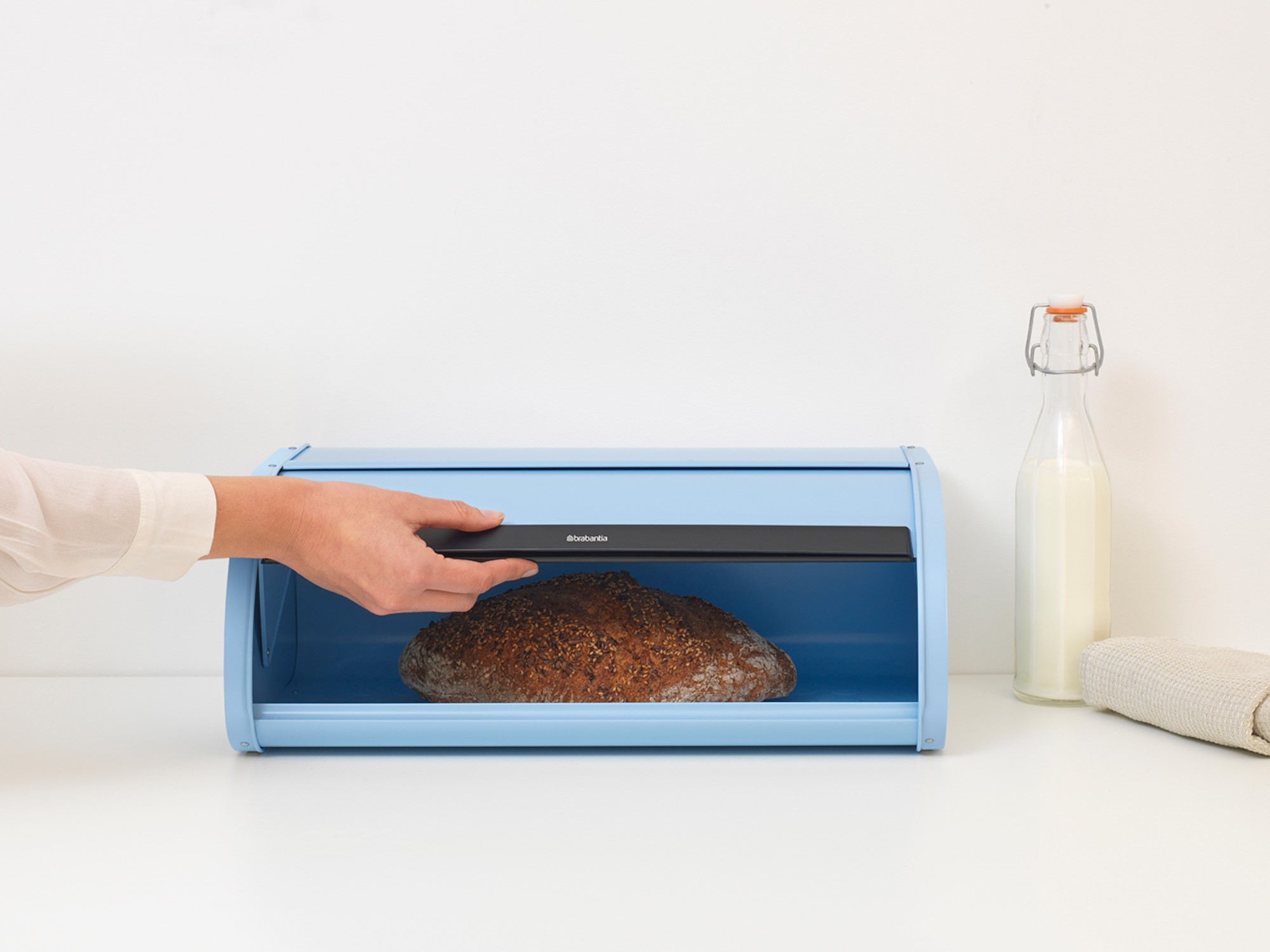 Rollbrotkasten ROLL TOP, hellblau, Edelstahl, Brabantia