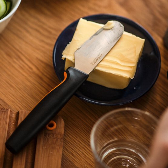 Buttermesser FUNCTIONAL FORM 8 cm, Fiskars