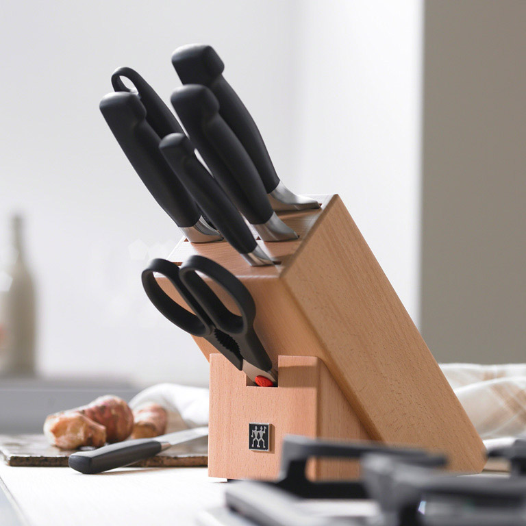 Messerblock Set FOUR STAR, 8-teilig, mit Wetzstahl und Schere, Zwilling