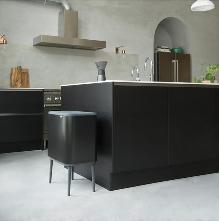 Touch Mülleimer BO 11 + 23 l, mattschwarz, Brabantia