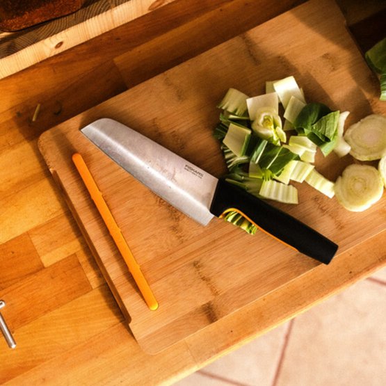 Santoku Messer FUNCTIONAL FORM 17 cm, Fiskars