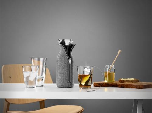 Wasserkaraffe 1 l, mit Isolierdeckel, grau, Glas, Eva Solo