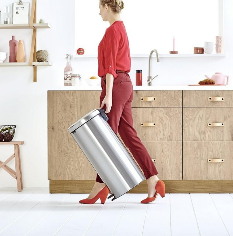 Treteimer NEWICON 30 l, Fingerprint Proof, Stahl matt, Brabantia