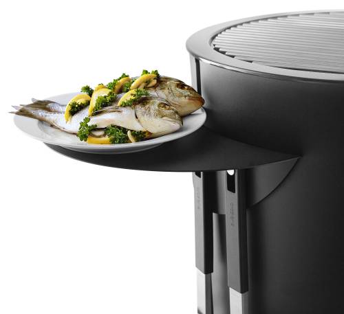 Beistelltisch für den 59 cm Grill von Eva Solo
