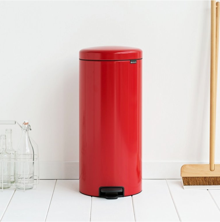 Treteimer NEWICON 30 l, rot glänzend, Brabantia