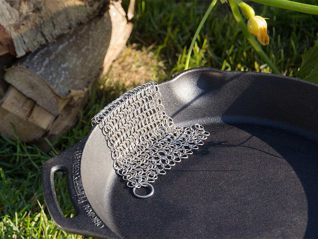 Outdoor Grill-Feuerpfanne GP25 25 cm, zwei Griffe, Petromax