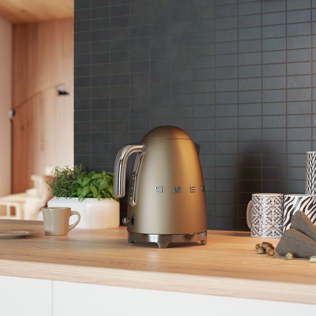 Wasserkocher KLF03CHMEU 1,7 l, mattgold, Smeg