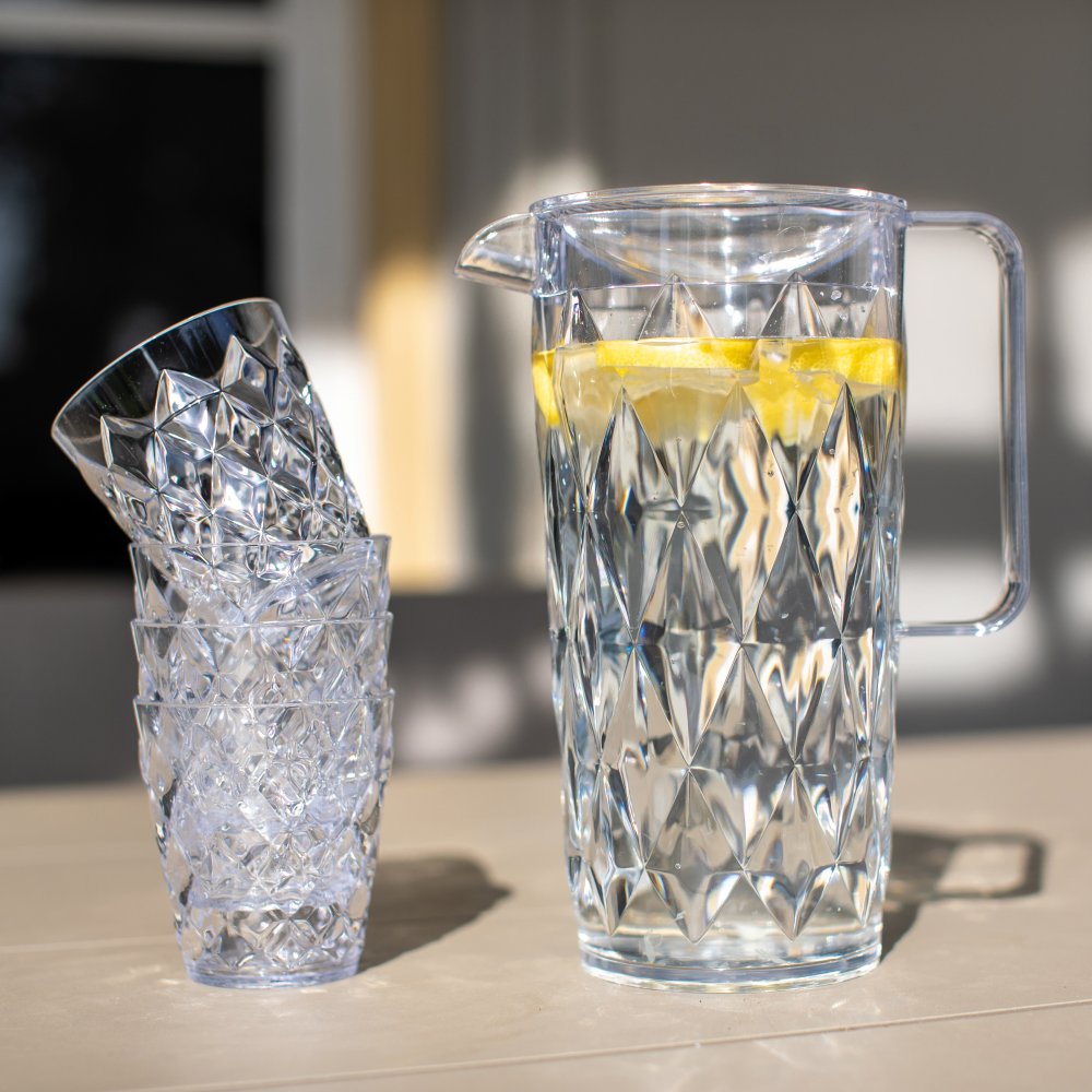 Wasserkrug und Trinkgläser CRYSTAL, 4er-Set, 250 ml/ 1,6 l, Koziol