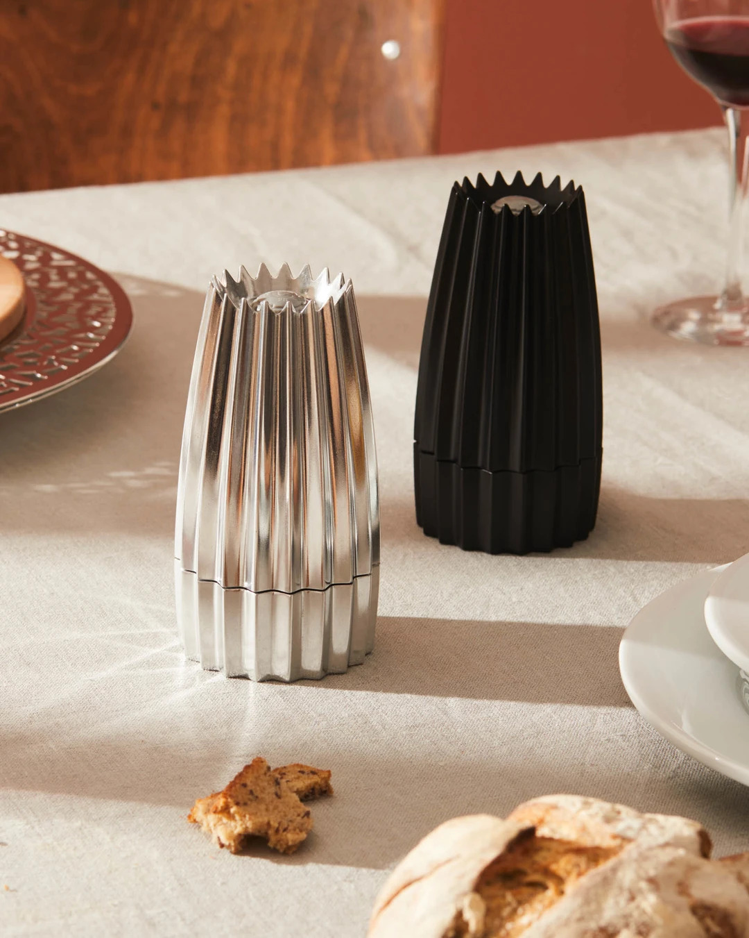 Pfeffermühle GRIND, schwarz, Alessi