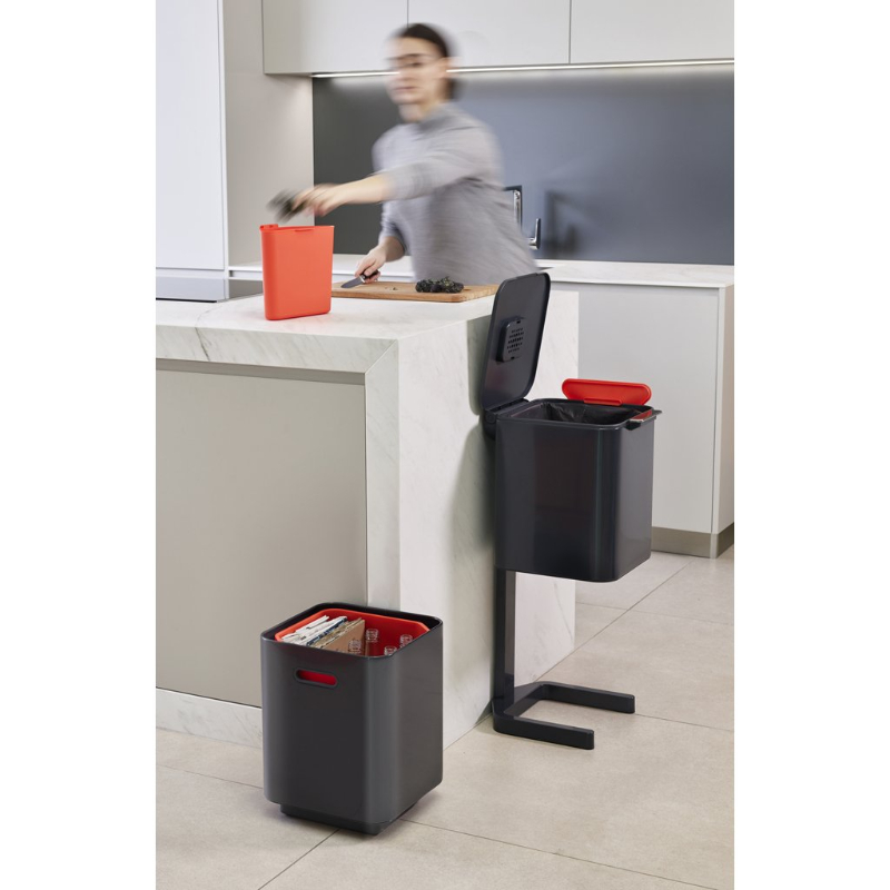 Abfalltrennungs- und Recyclingbehälter TOTEM COMPACT 30065 40 l, Graphit, Joseph Joseph
