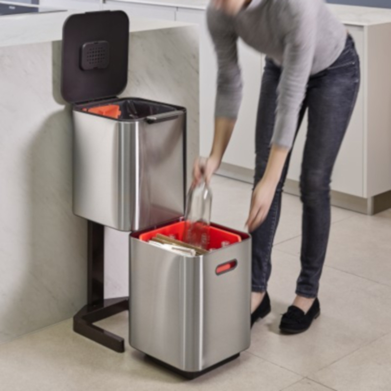 Abfalltrennungs- und Recyclingbehälter TOTEM COMPACT 30063 40 l, Graphit, Joseph Joseph