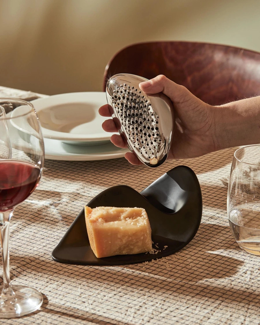 Käsereibe FORM, Alessi