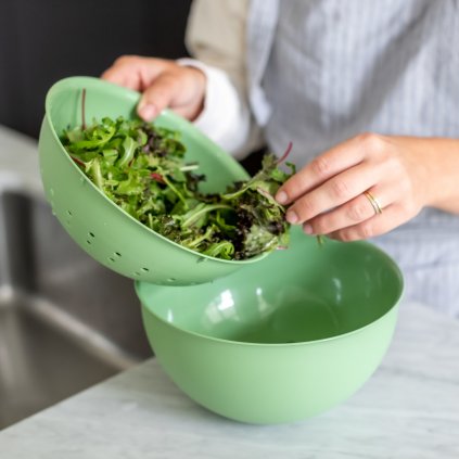 Keukenkom PALSBY M, 2 l, natuurlijk bladgroen, Koziol