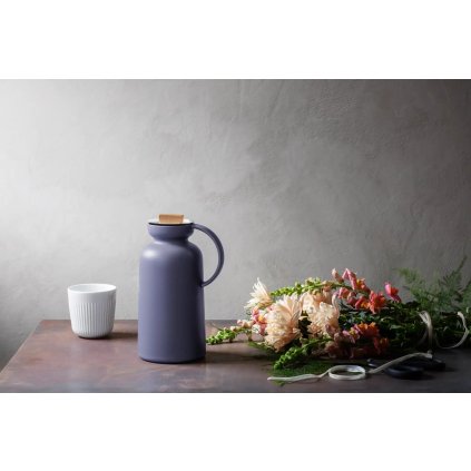 Thermoskan SILHOUETTE, 1 l, violetblauw, Eva Solo
