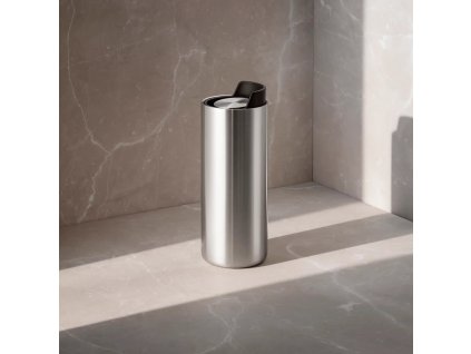 Reisbeker URBAN TO GO 350 ml, zwarte deksel, roestvrij staal, Eva Solo