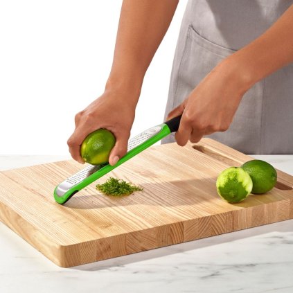 Zesteur GOOD GRIPS 31 cm, groen, kunststof, OXO