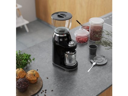 Koffiemolen CGF01BLEU, zwart, Smeg