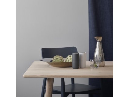 Zoutmolen NORMAN FOSTER 13 cm, lichtgrijs, kunststof, Stelton