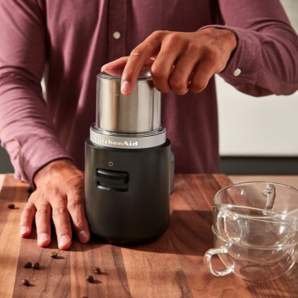 Koffiemolen 5KBGR111, draadloos, inclusief batterij, mat zwart, KitchenAid