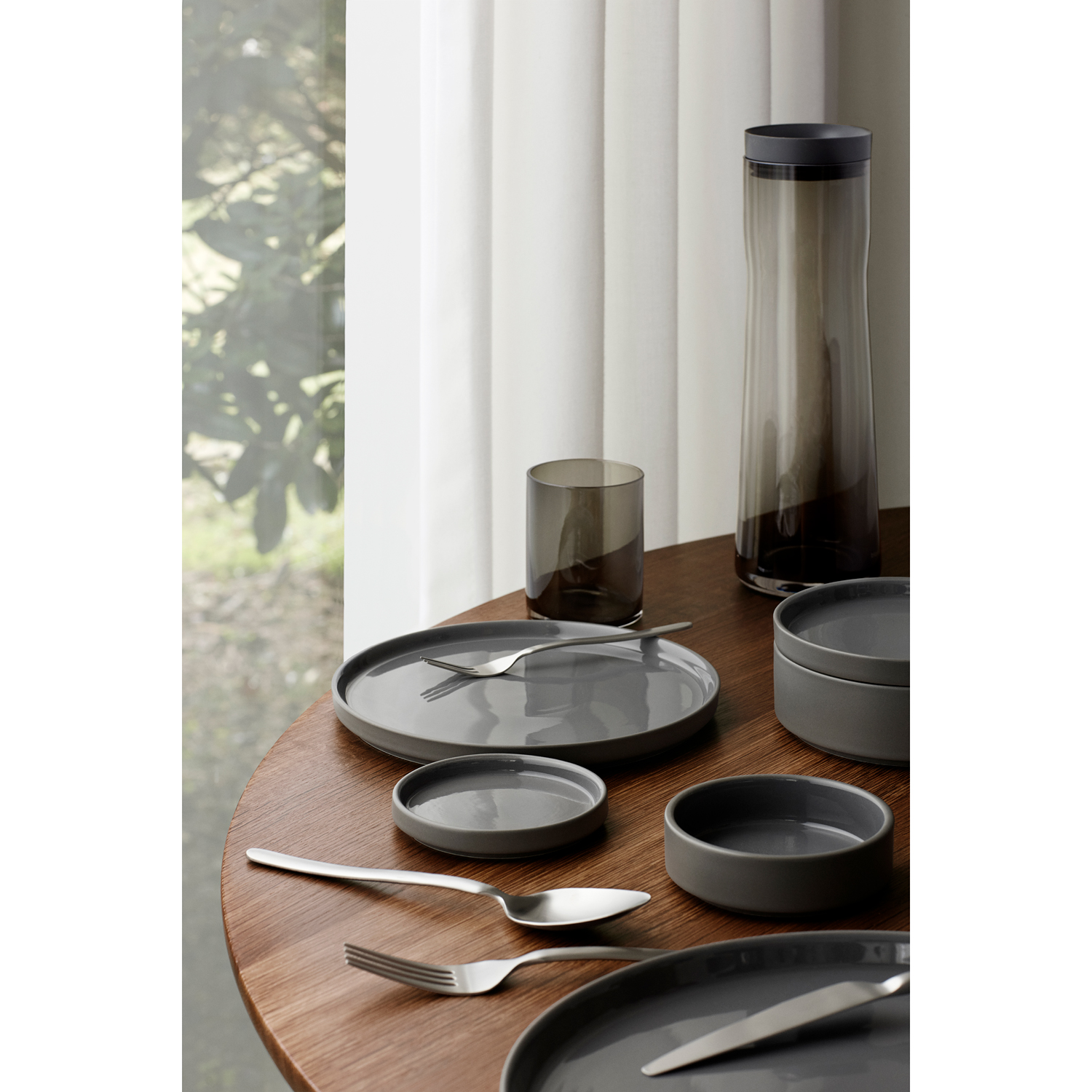 Diep bord PILAR 20 cm, donkergrijs, keramiek, Blomus