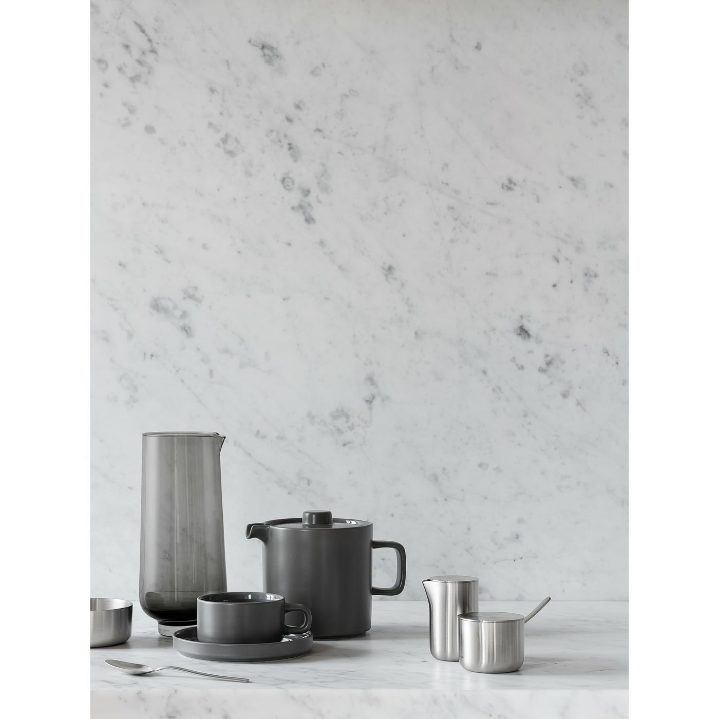 Theepot PILAR 1 l, donkergrijs, keramiek, Blomus