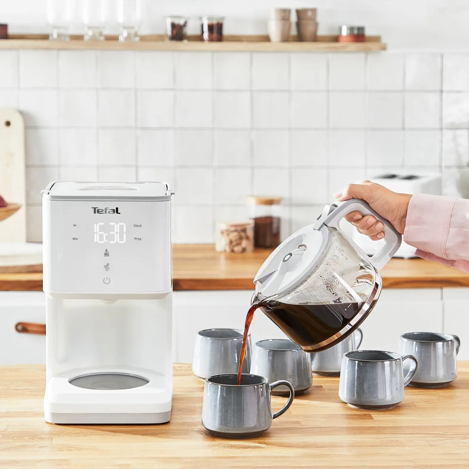 Koffiezetapparaat met druppelsysteem SENSE CM693110, wit, Tefal