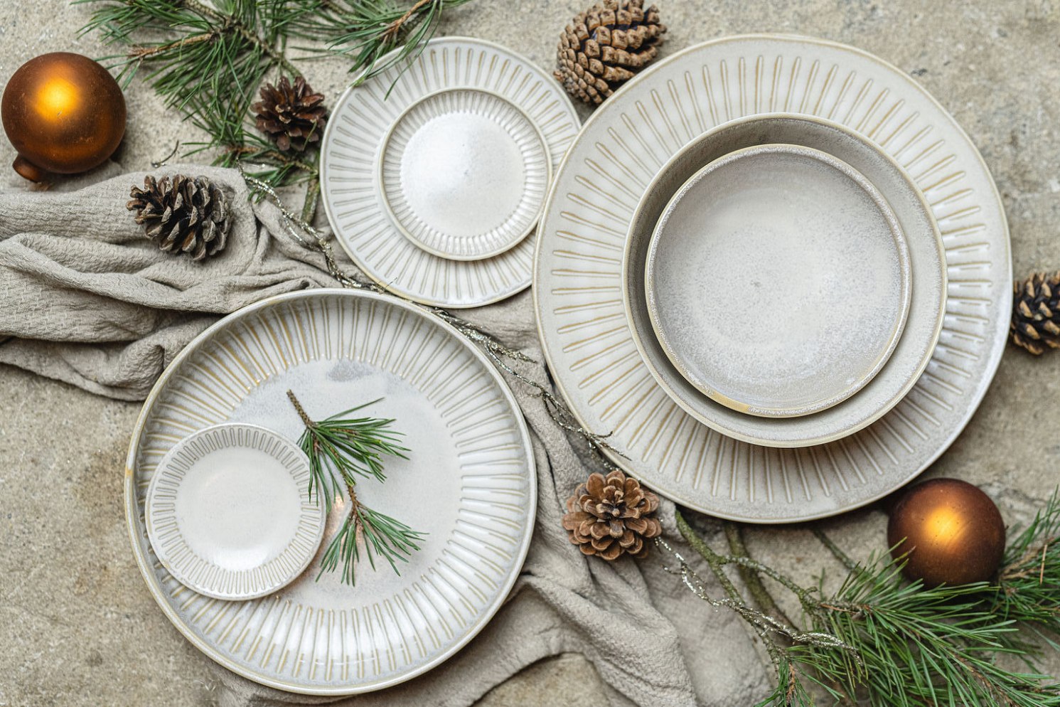 Diep bord RIDGED ALABASTER 20,5 cm, MIJ