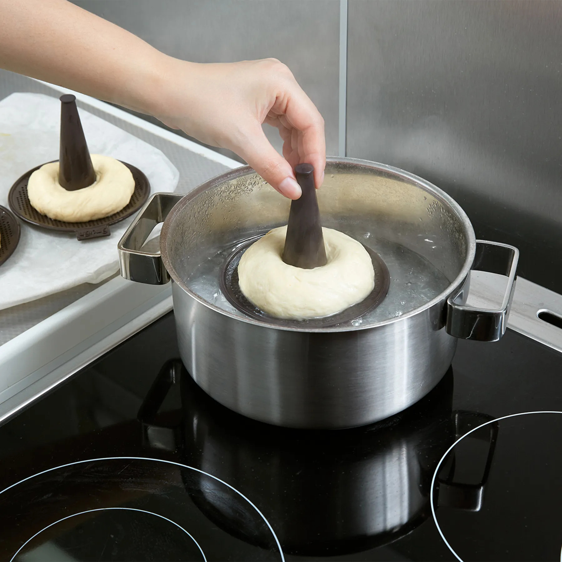 Bagel-bakvorm, set van 6 stuks, bruin, siliconen, Lékué