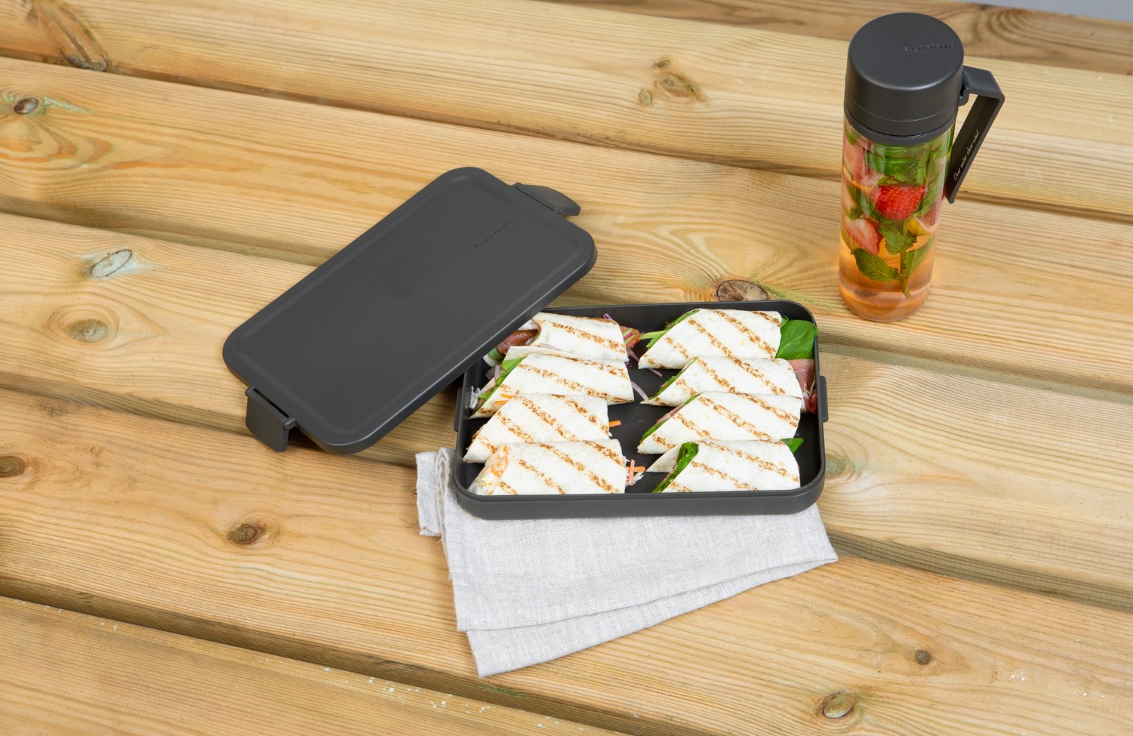 Lunchtrommel en waterbidon (set) MAKE & TAKE donkergrijs, Brabantia