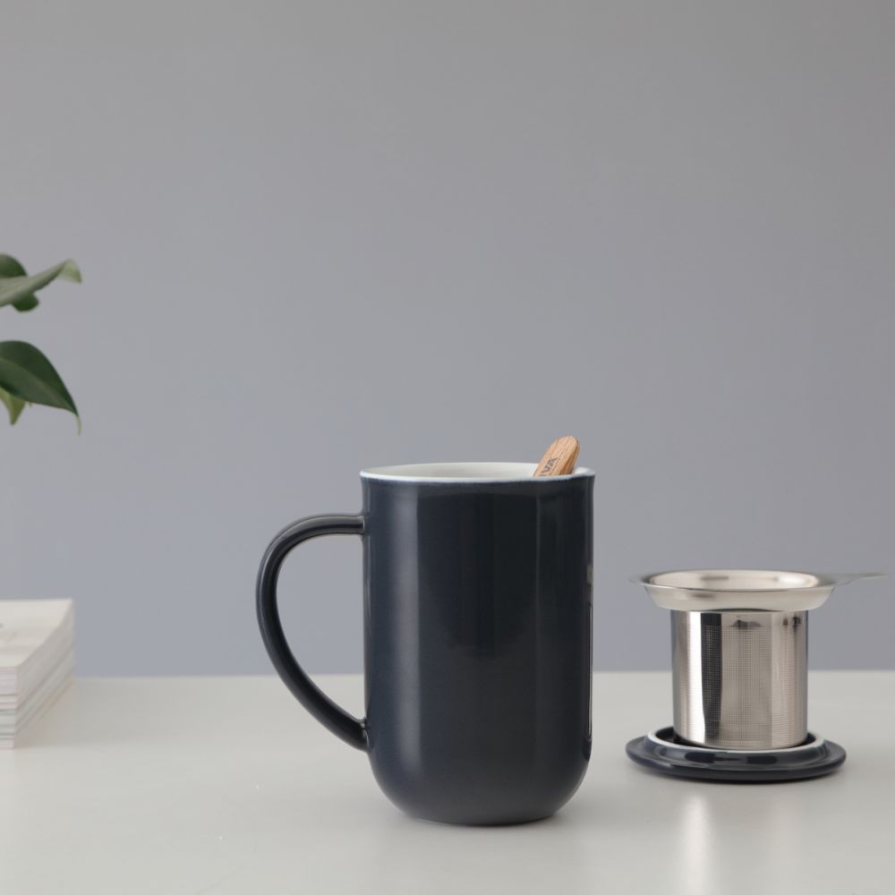 Theemok met infuser MINIMA 500 ml, donkerblauw, Viva Scandinavia